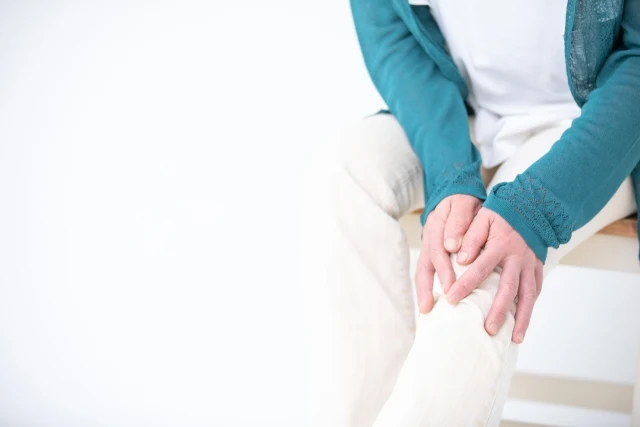 変形性膝関節症など骨の変形は整体の施術で治るのか？